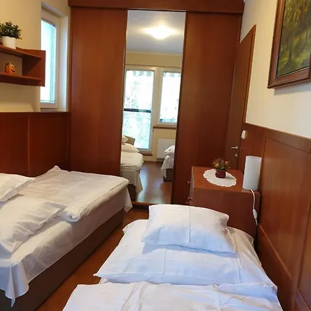 Beach Club Apartman Mosonmagyaróvár Extérieur photo